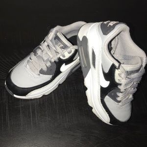 Nike Air Max 90 (kids size11)